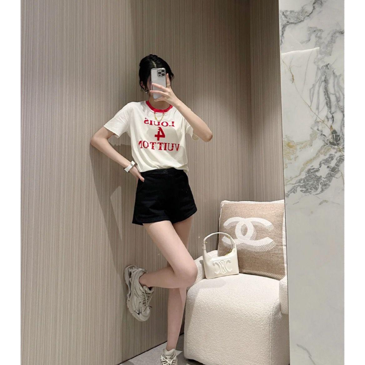 全新未使用 LouisVuitton/路易威登 双双臻选/nn01043/LV短袖/S码