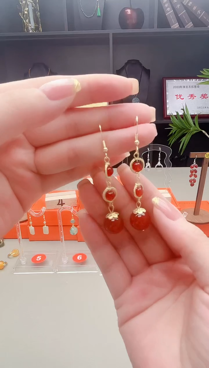 未镶嵌耳钉玛瑙/玉髓903