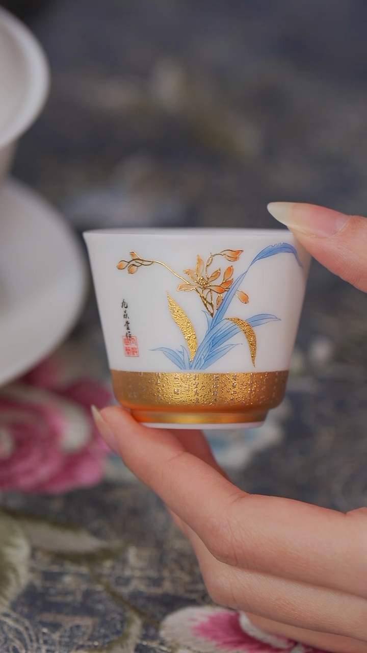 【闪购商品】兰亭集序兰花小客杯兰亭集序兰花小客杯