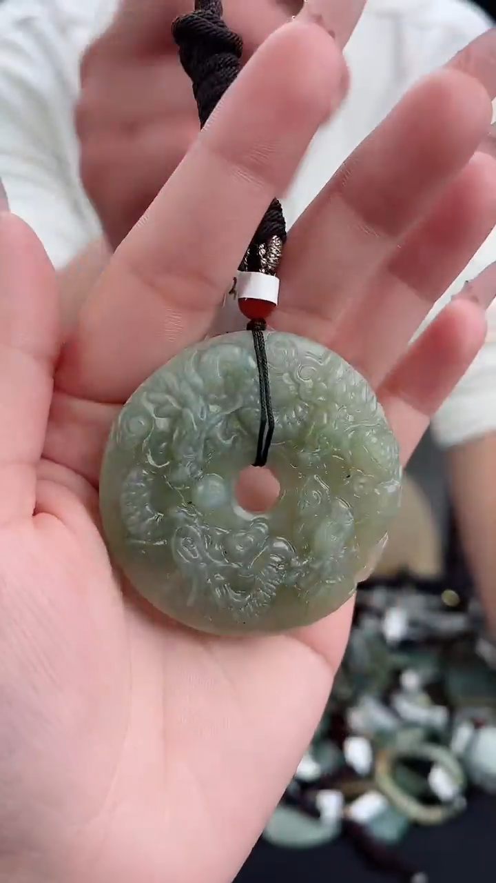 【闪购商品】和田玉（糖玉）颈饰未镶嵌多样性发货一物一拍