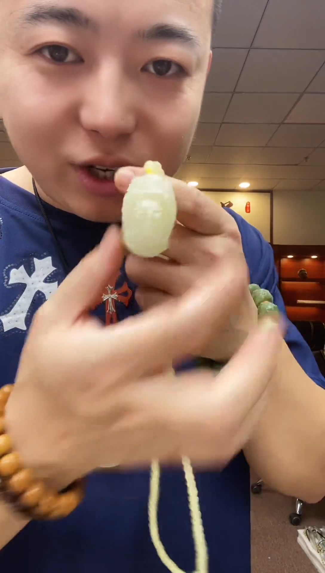 玉百搭气质佛头吊坠