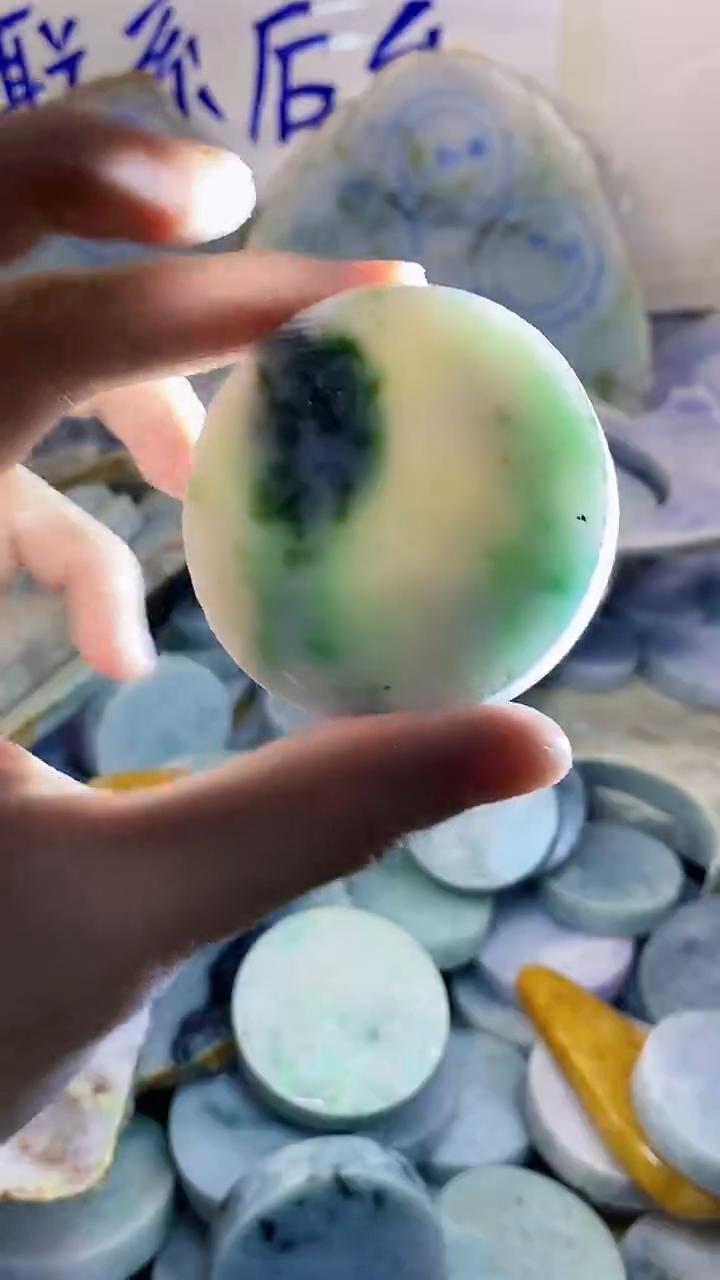 裸石翡翠纯天然A货翡翠191