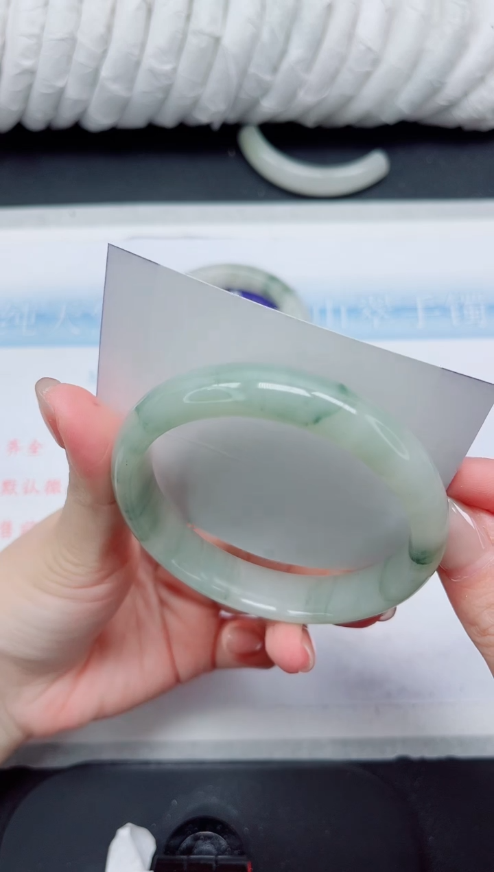 【闪购商品】石英质玉手镯未镶嵌339-60.4