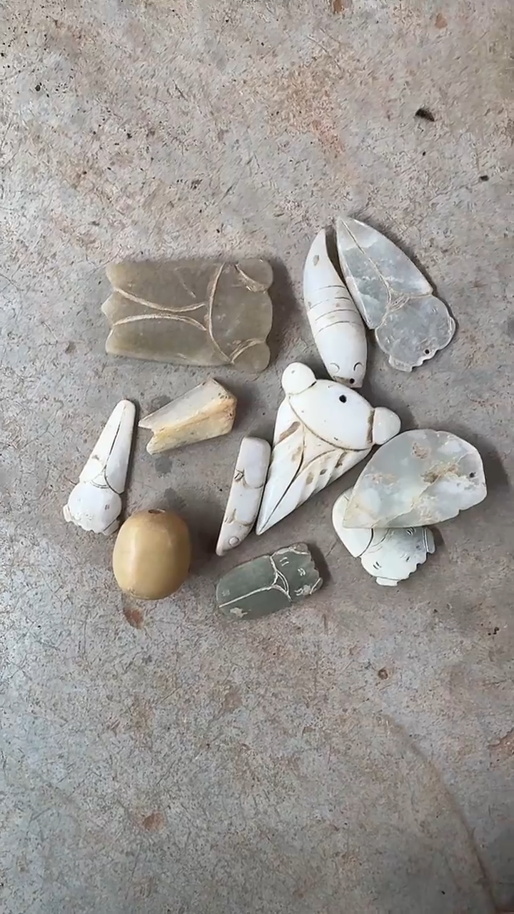 未镶嵌和田玉挂件和田玉挂件