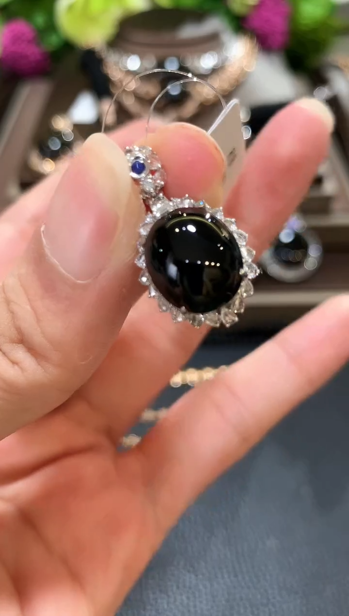 吊坠(不含链)18K金镶嵌翡翠m29  