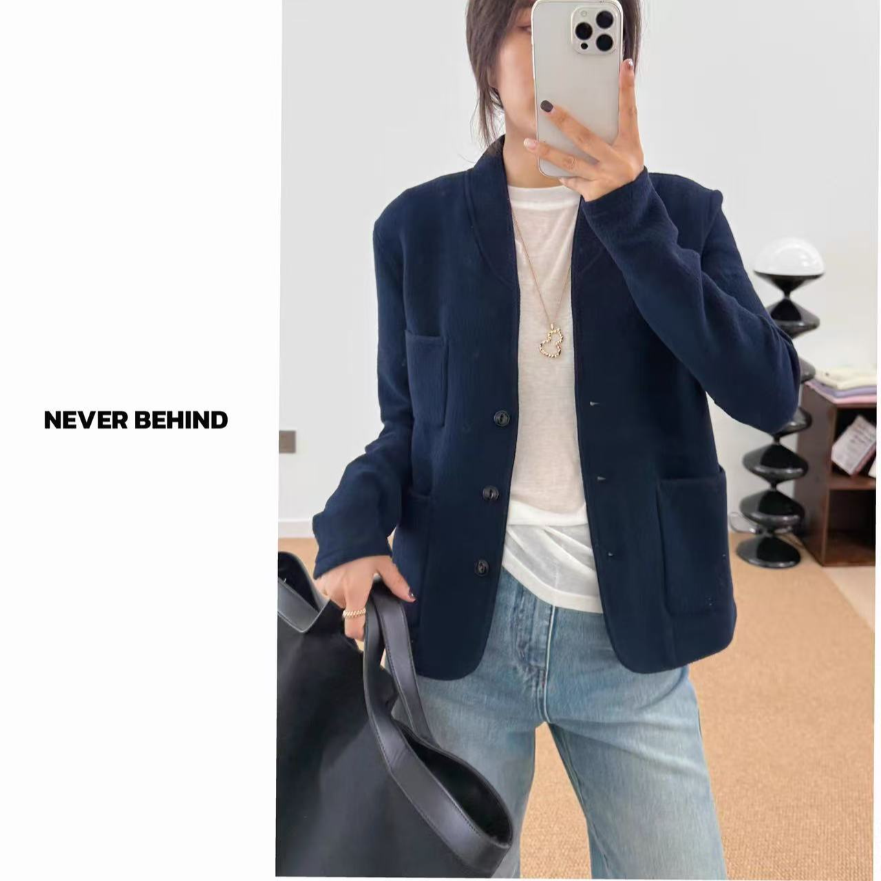 2025年秋季新款极简肌理V领拼织带外套  