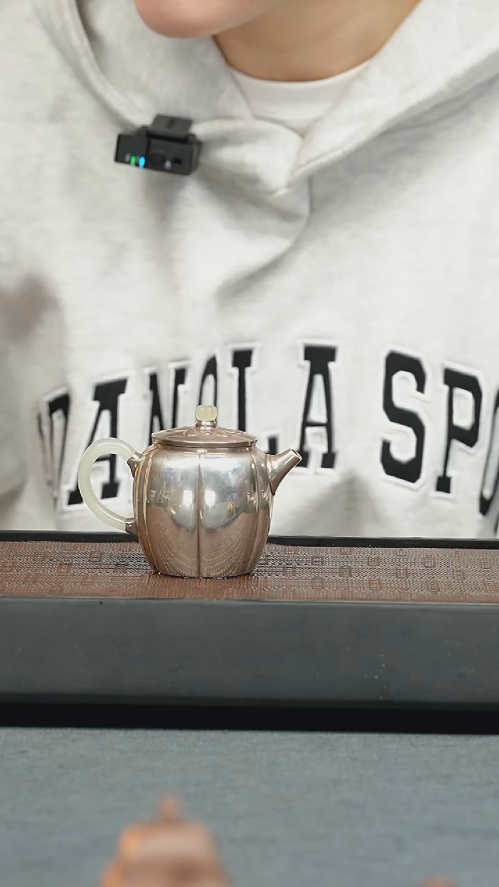 【闪购商品】紫砂茶壶五堂 纯银-高莲蒲100cc