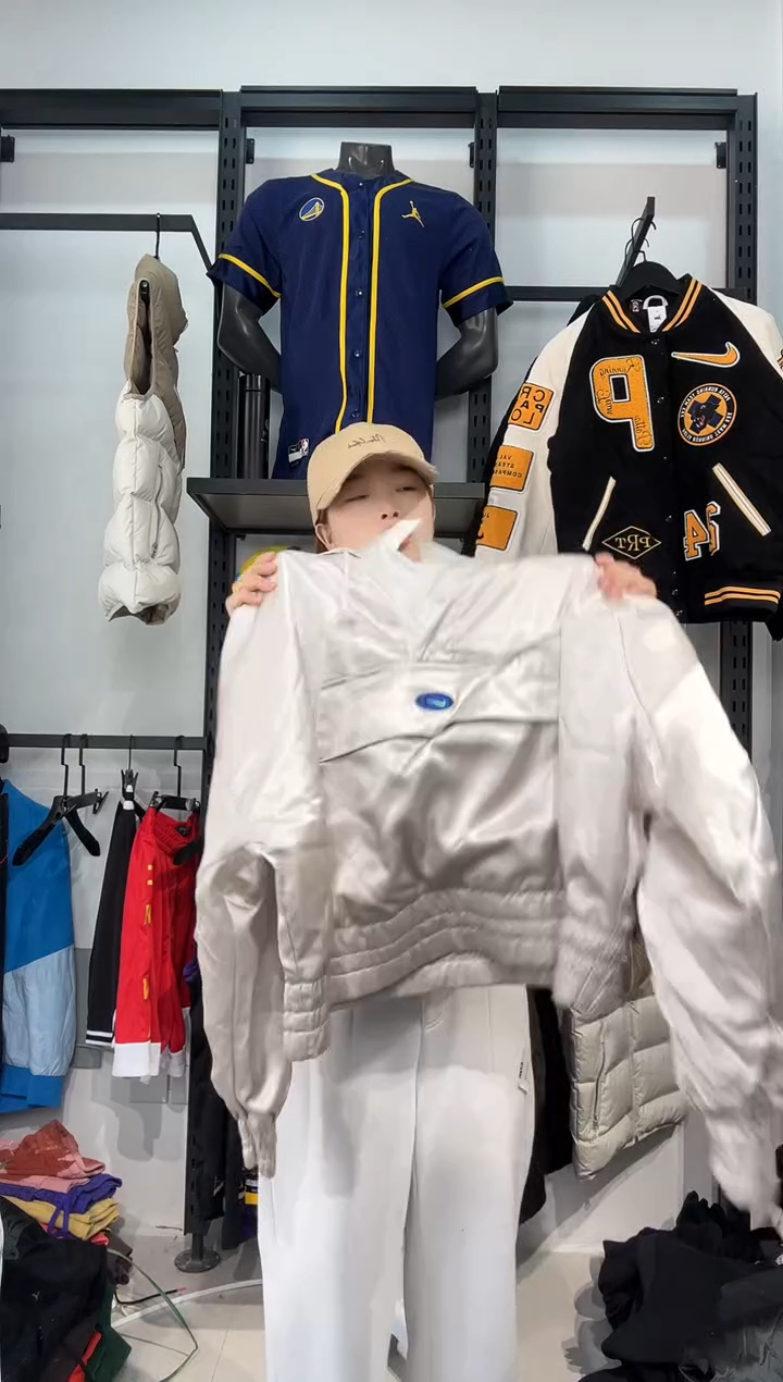 3025闪购编码 Nike/Joedan运动卫衣裤以直播间过款为准 尺码  l