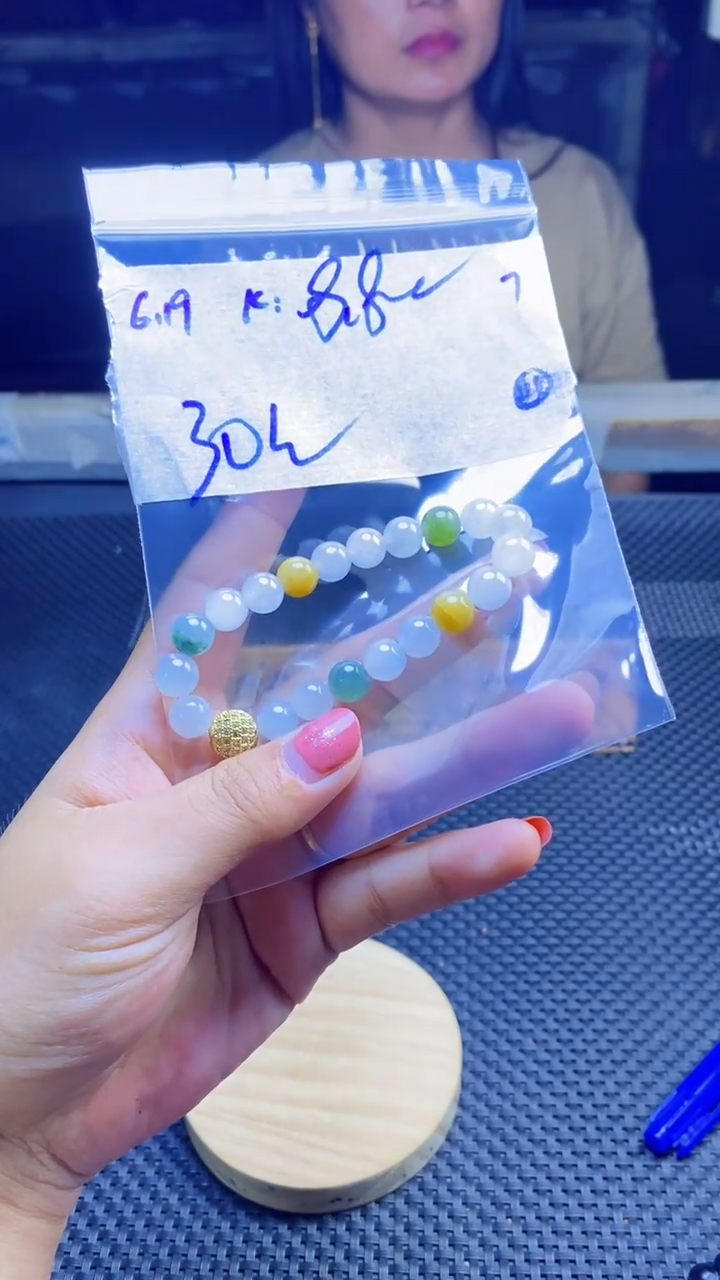 定制翡翠未镶嵌天然缅甸A货翡翠，多样性发货只发其一