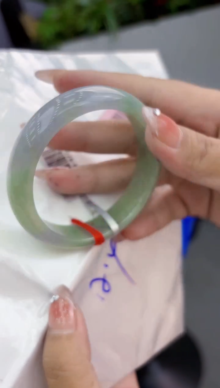【闪购商品】翡翠手镯未镶嵌翡翠手镯