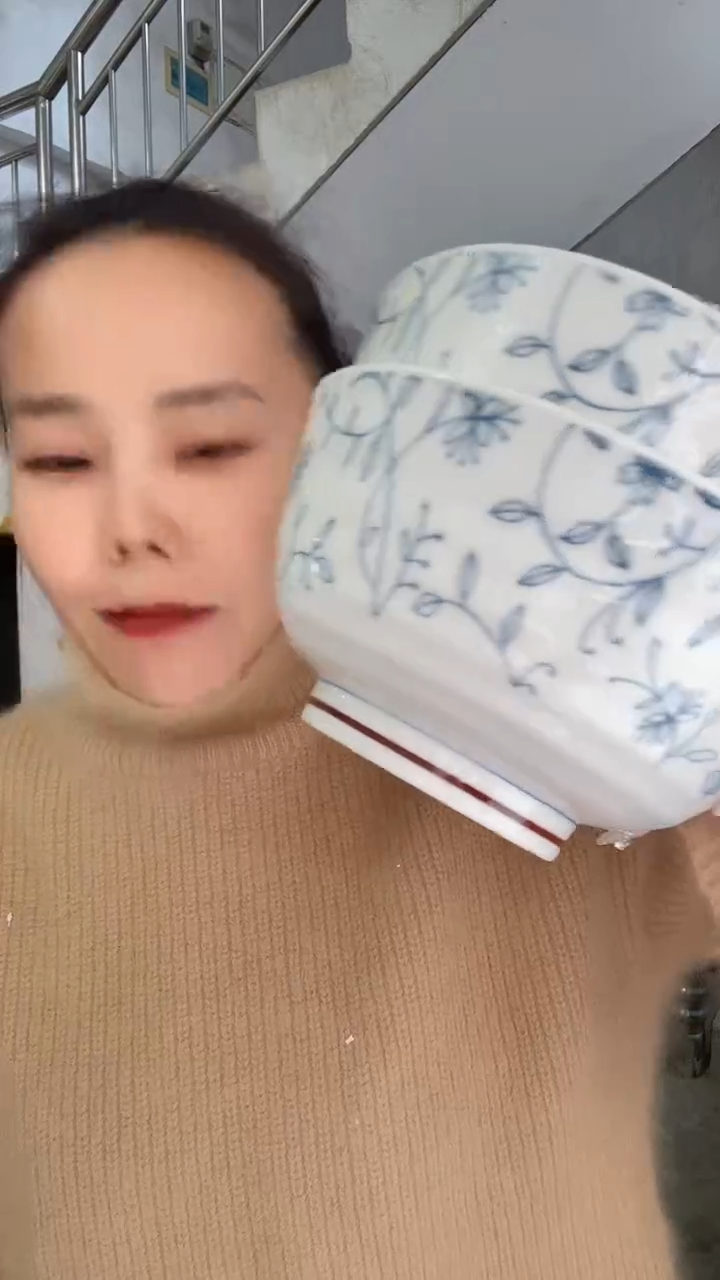 两个高端系列的瓷器两个高端系列的瓷器