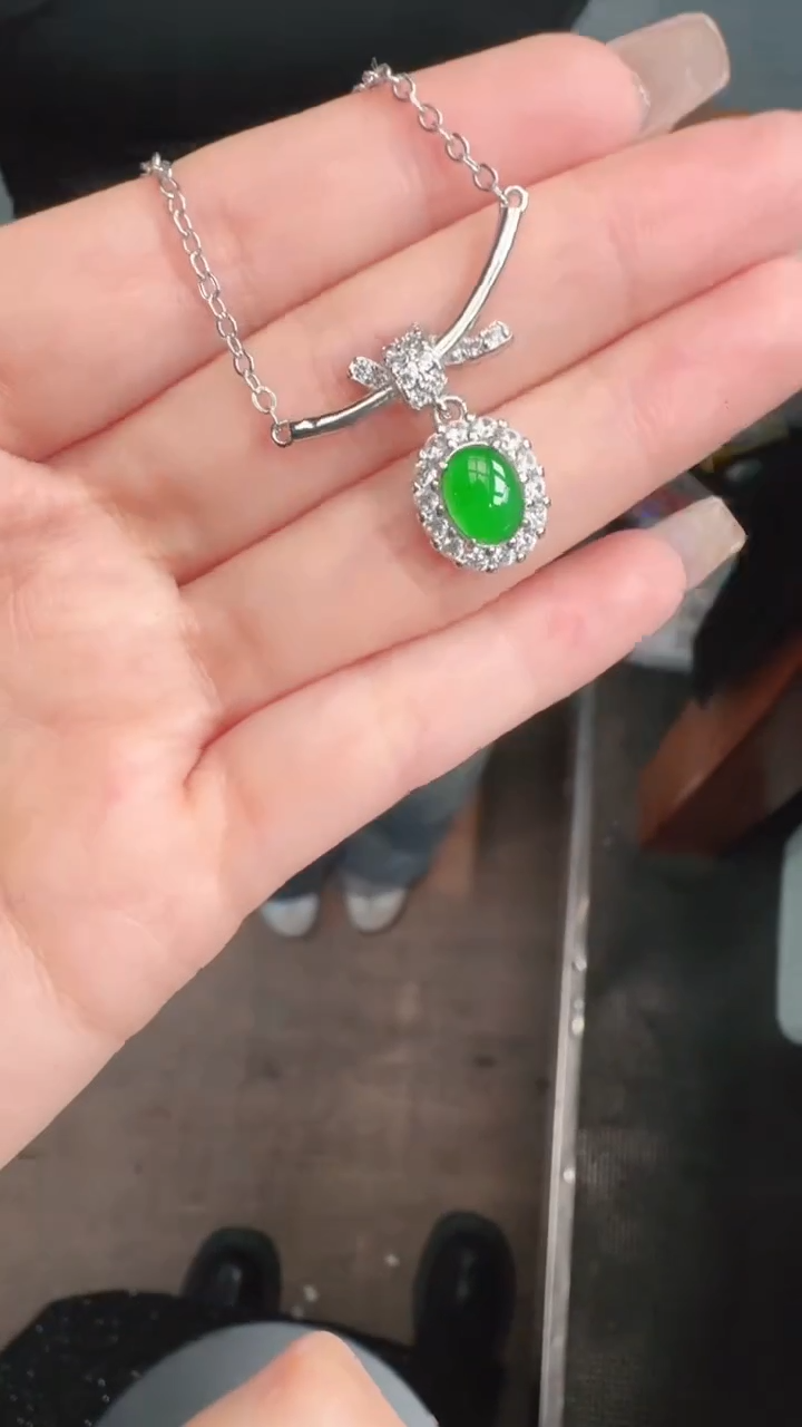 未镶嵌定制翡翠A货有轻微色差属于正常现象，项链多样性发货1