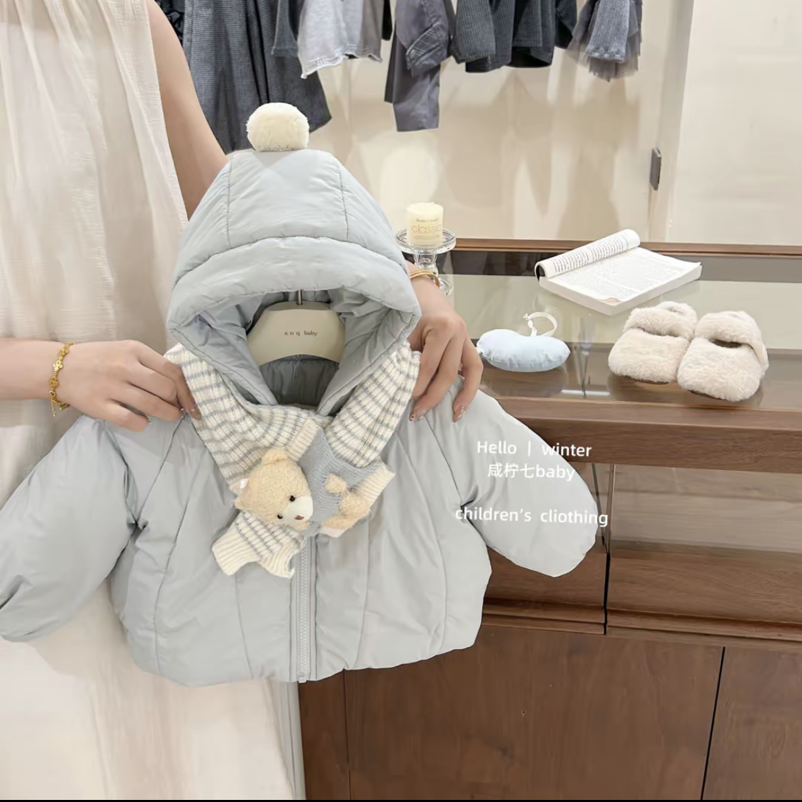 原创女童冬季新款棉服奶蓝小熊外套冬装连帽棉衣加绒加厚款送围巾