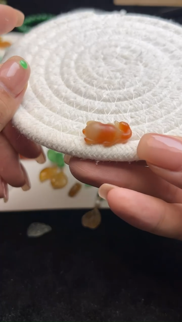 未镶嵌定制翡翠烤鸭2500