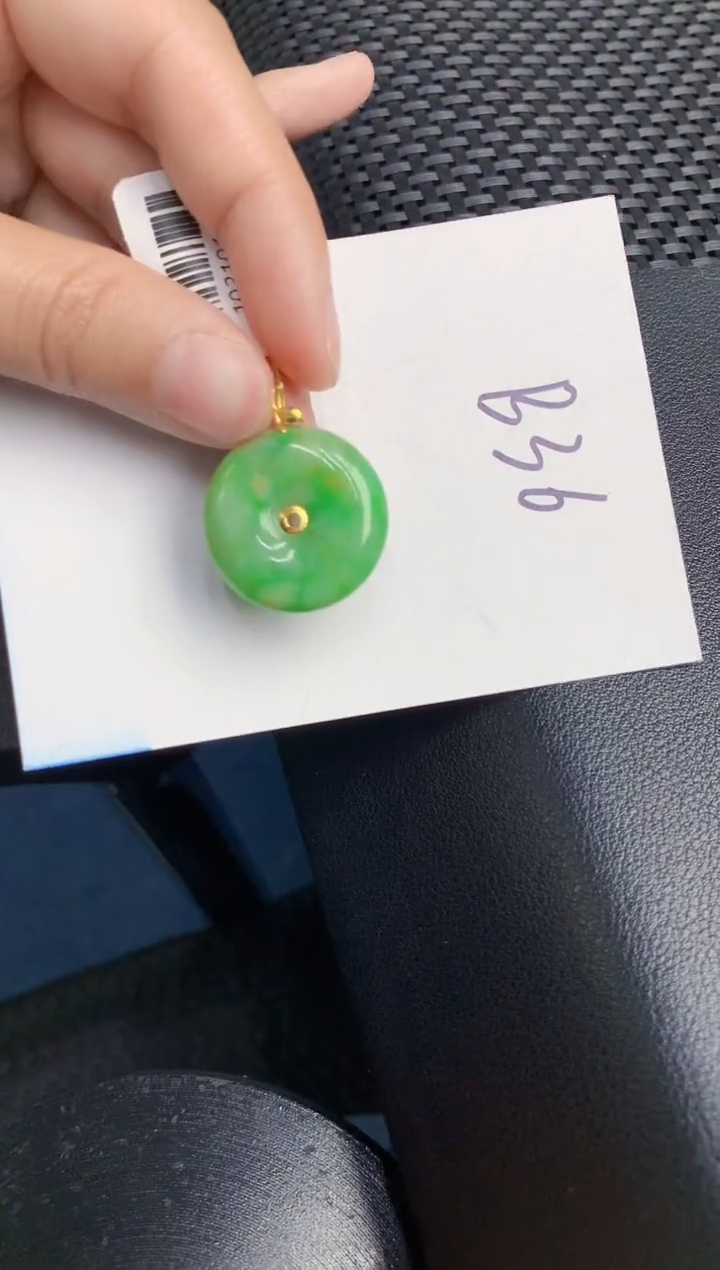 【闪购商品】翡翠颈饰18K金镶嵌000000000