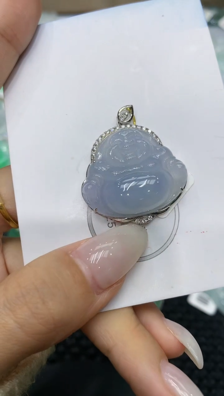 颈饰18K金镶嵌翡翠111111111111