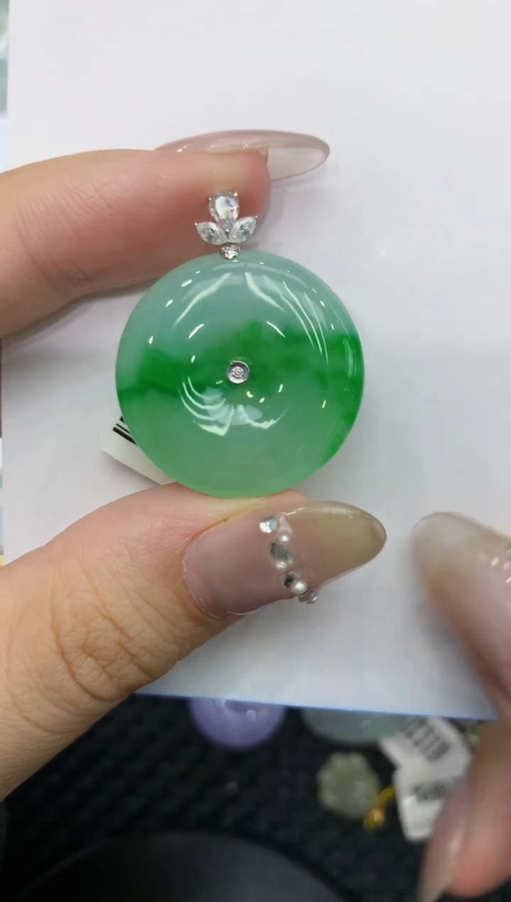 【闪购商品】翡翠颈饰18K金镶嵌222222222