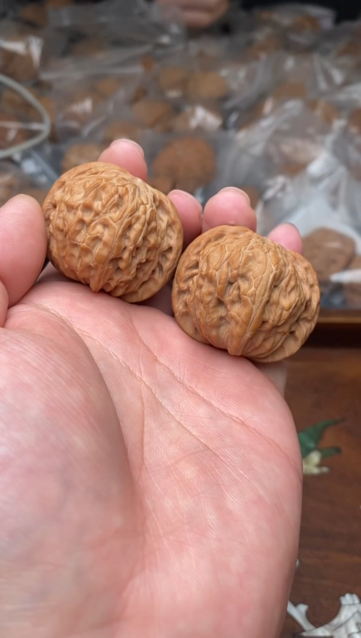 【闪购商品】文玩核桃把件G7号38尺磨盘