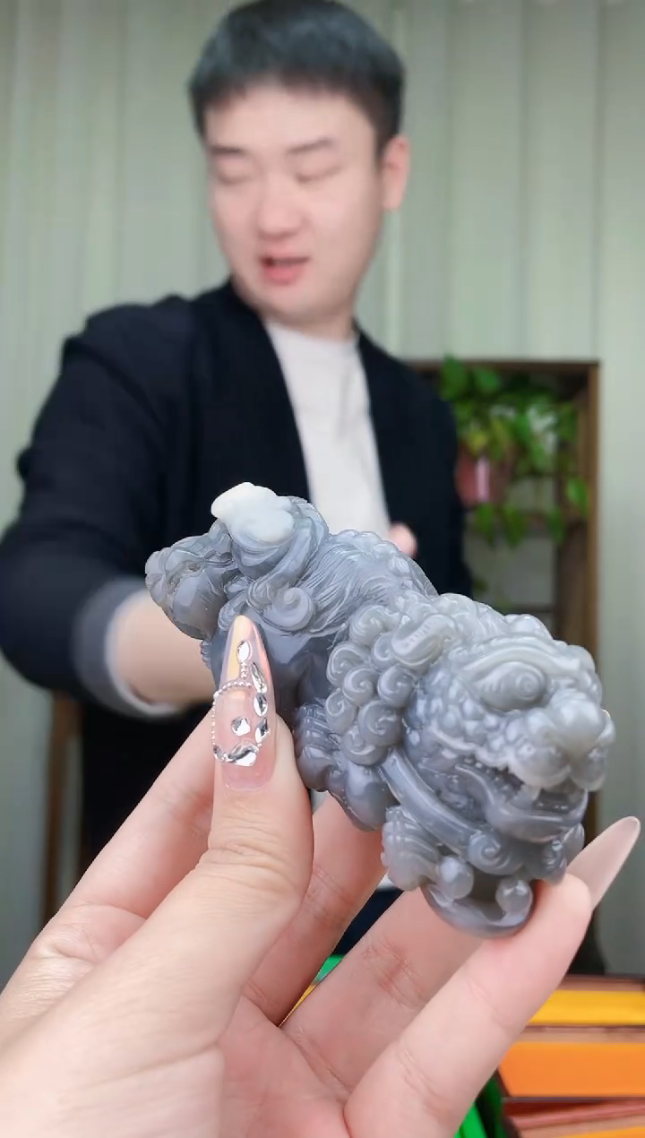 【闪购商品】和田玉挂件未镶嵌拍一发一，多样性发货！