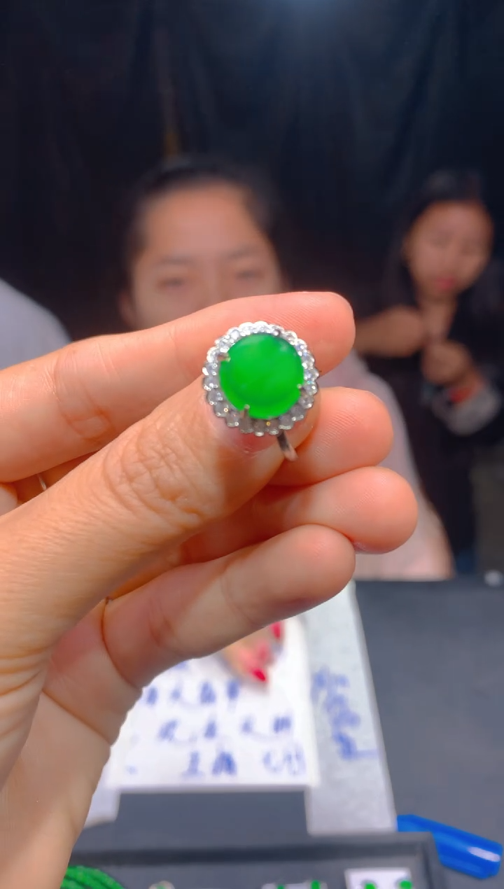 【闪购商品】定制翡翠未镶嵌87多样性发货（发其一）