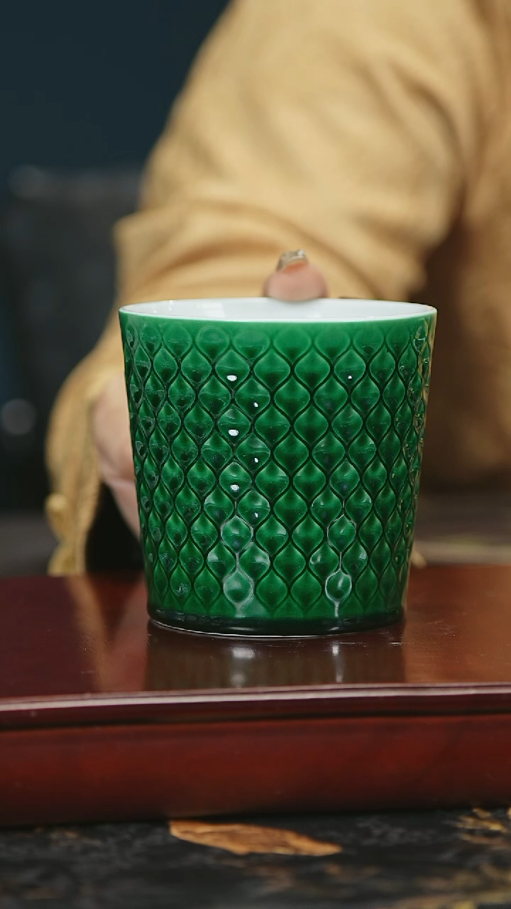 【闪购商品】瓷唐里郎窑绿羽麟杯