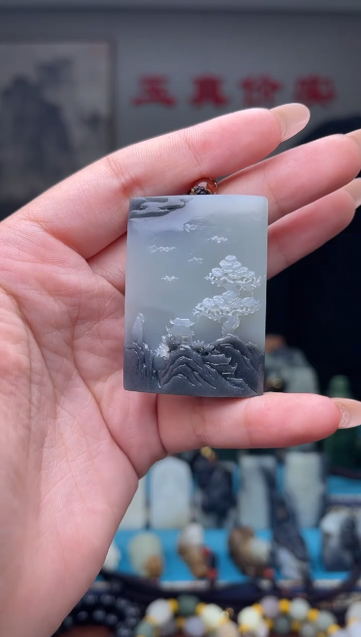 未镶嵌和田玉挂件1