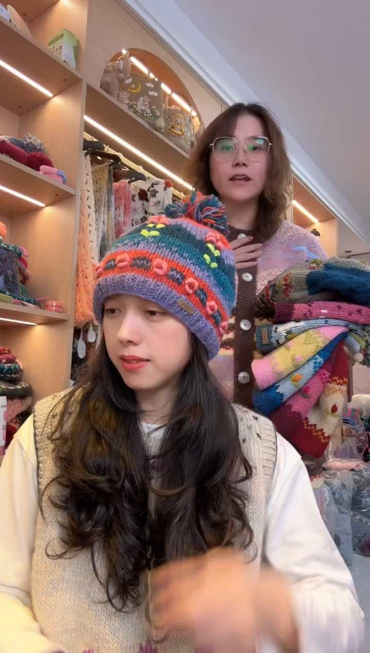 羊毛百羊毛五瓣花单球帽