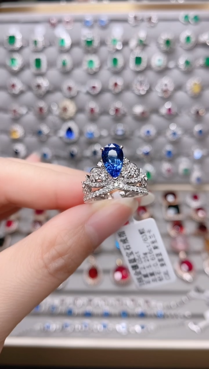 【闪购商品】蓝宝石18K金戒指18K金镶嵌1