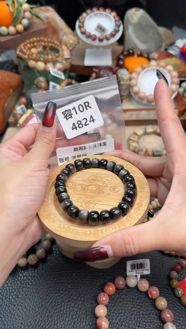 【闪购商品】石英质玉手链未镶嵌10R4824