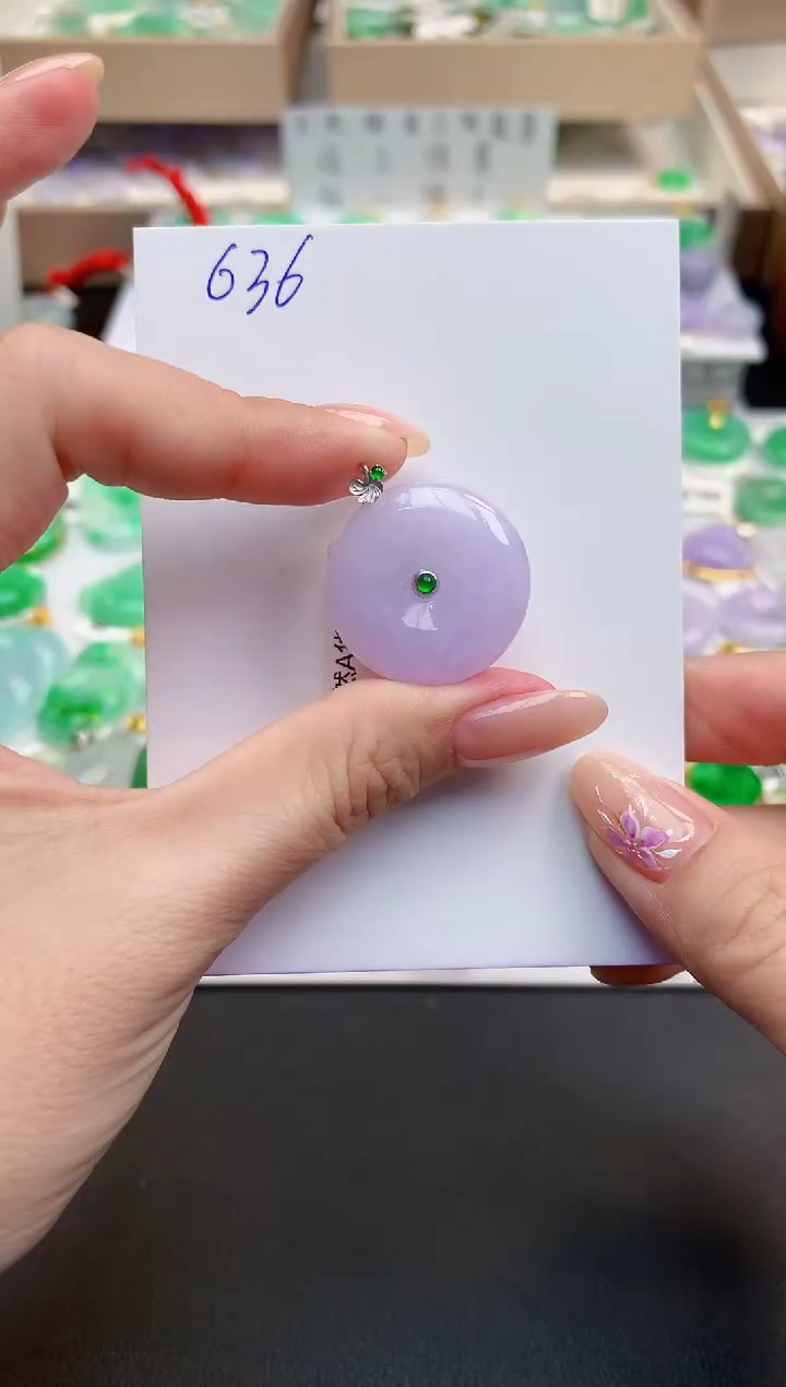 颈饰18K金镶嵌翡翠天然缅甸A货翡翠