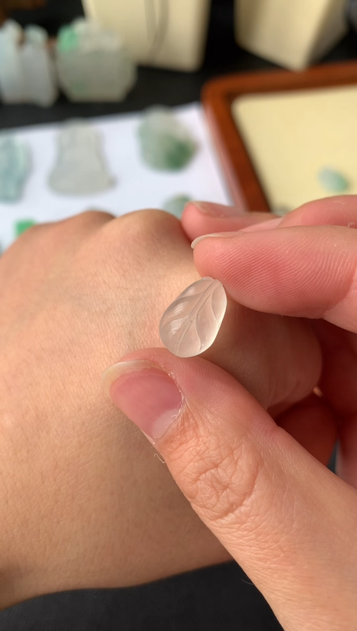 【闪购商品】定制翡翠未镶嵌翡翠