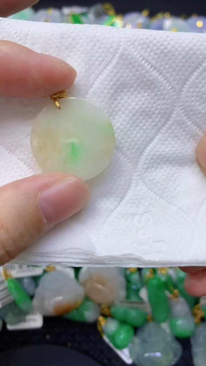 颈饰未镶嵌翡翠天然缅甸翡翠A货