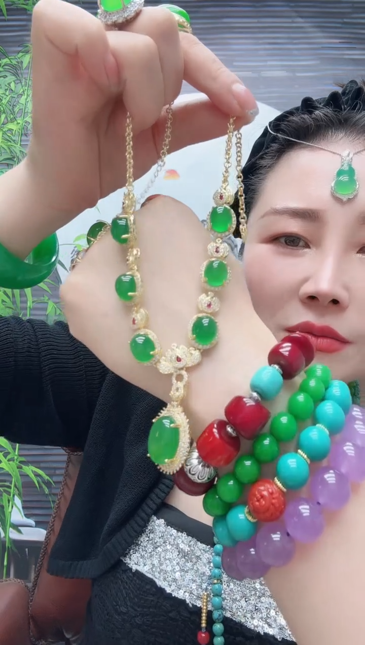 高货豪镶晚礼服款