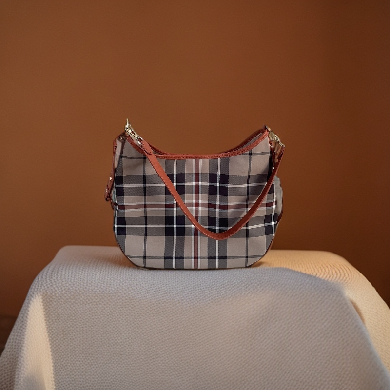 经典女士休闲百搭托特包单肩斜挎手拎大包 棕色通勤格纹时尚包