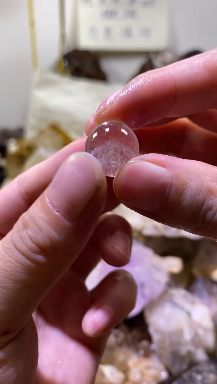 未镶嵌珠宝半成品水晶61号卡1.5全净体白幽灵水晶球