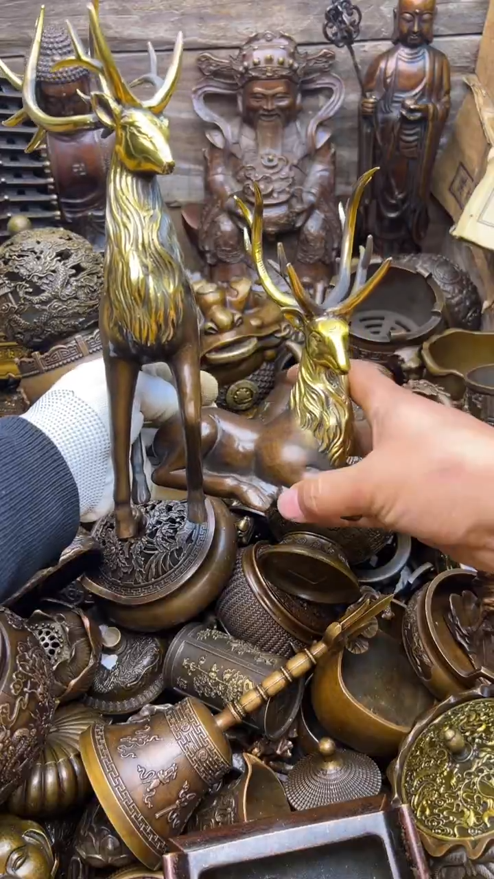精美铜器，点击下单
