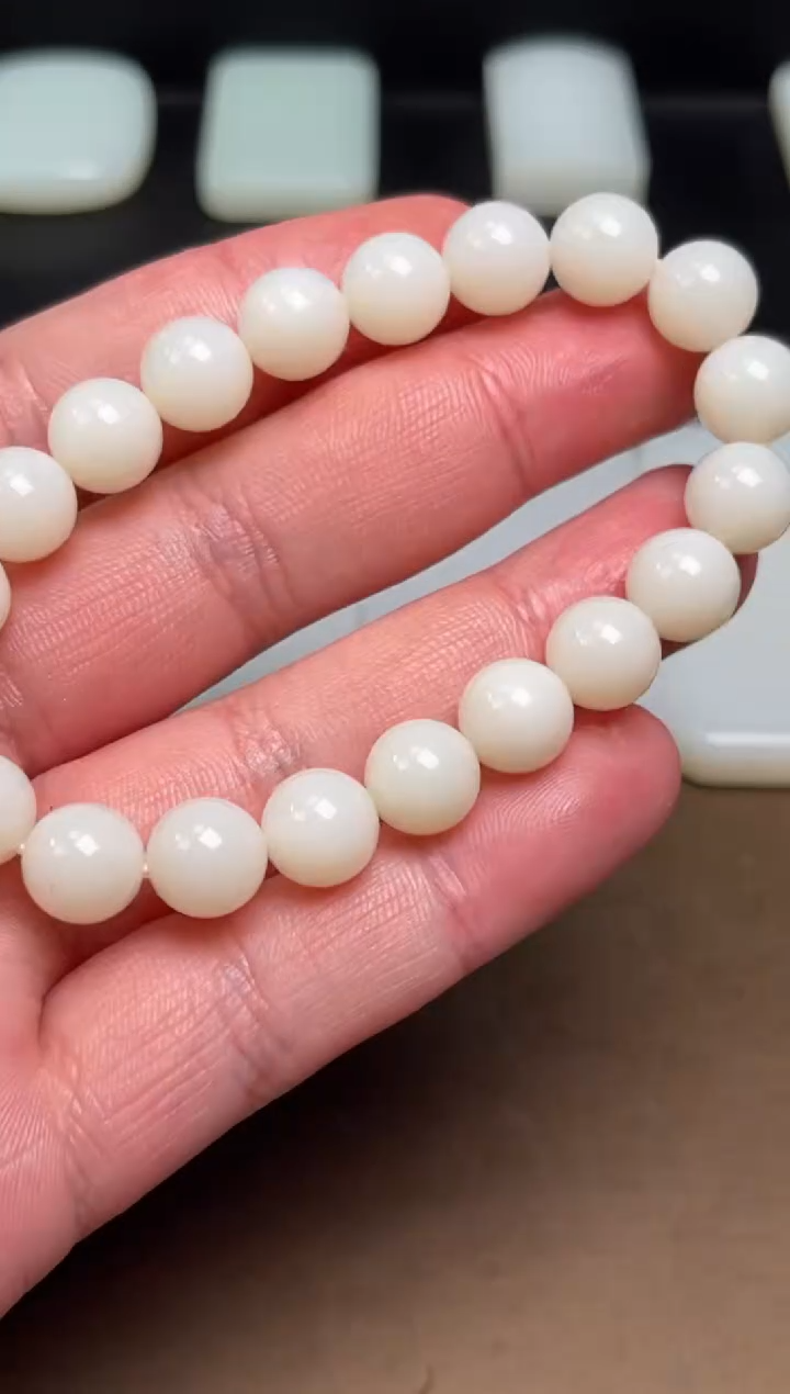 未镶嵌手链和田玉42