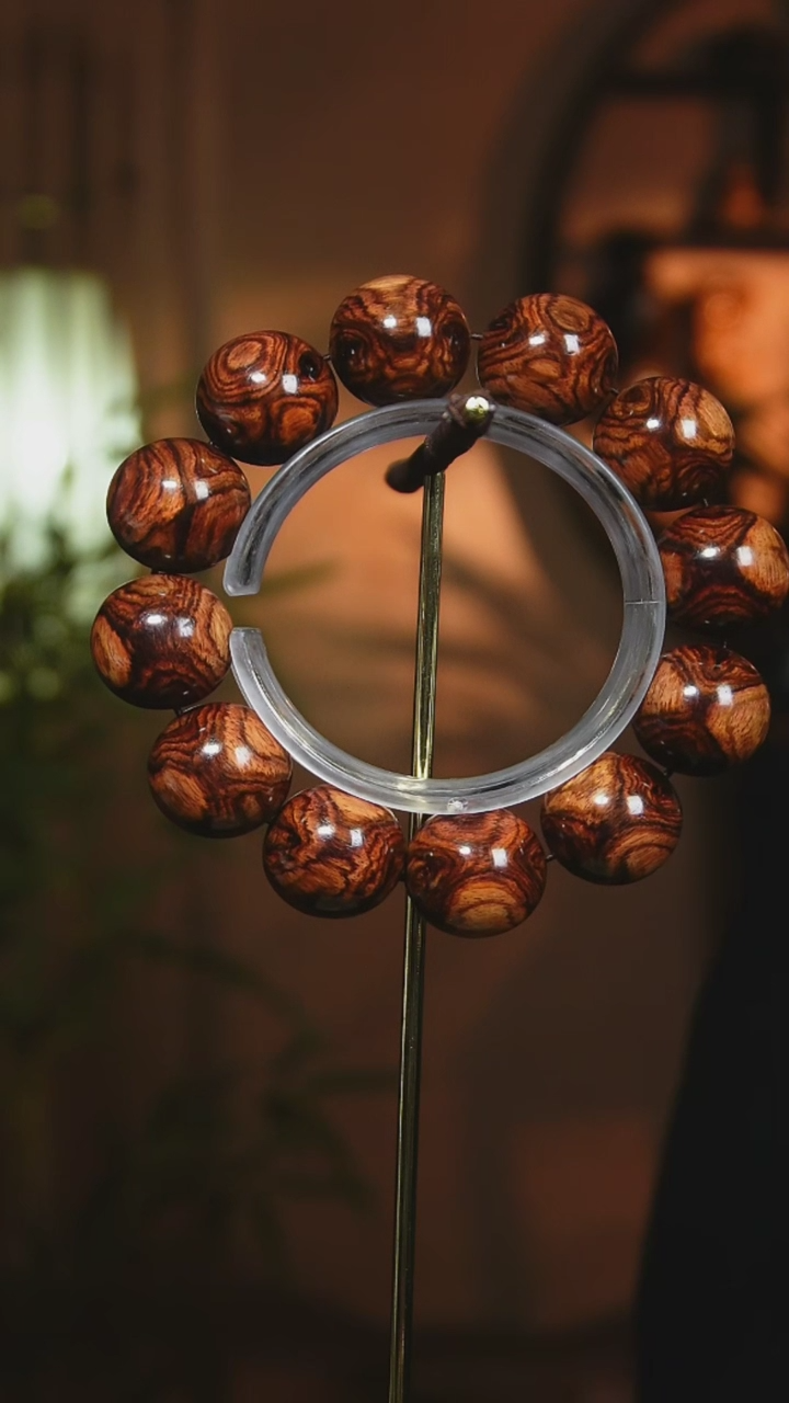 【闪购商品】黄花梨/降香黄檀手串/手链海南黄花梨2.0cm鬼脸