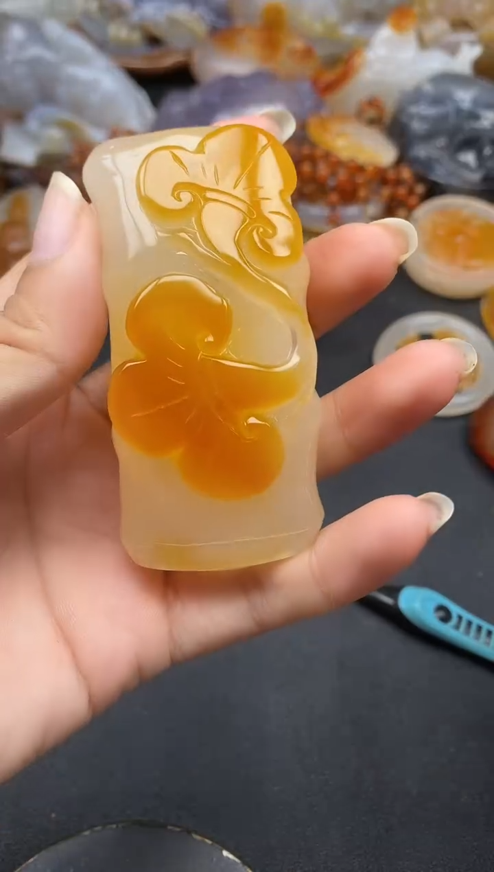 未镶嵌1玛瑙/玉髓山**府ll