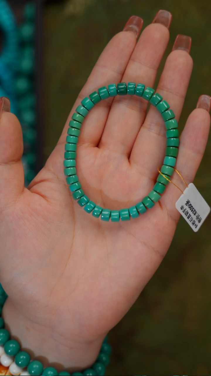 未镶嵌绿松石珠宝奇石b026