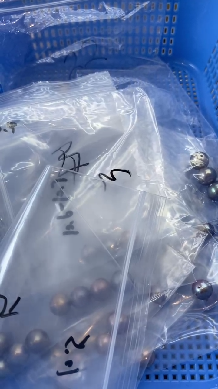 未镶嵌珠宝奇石淡水珍珠红*瑰181（30发54个