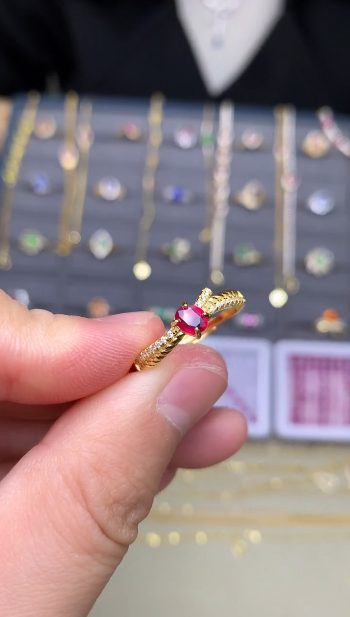 银S925镶嵌戒指红宝石戒指