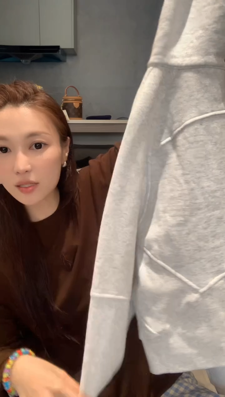 s m码灰色加绒半拉链卫衣