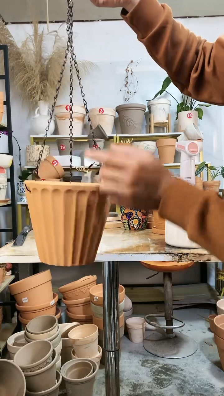 【闪购商品】红陶18*16红陶吊盆 1盆1链