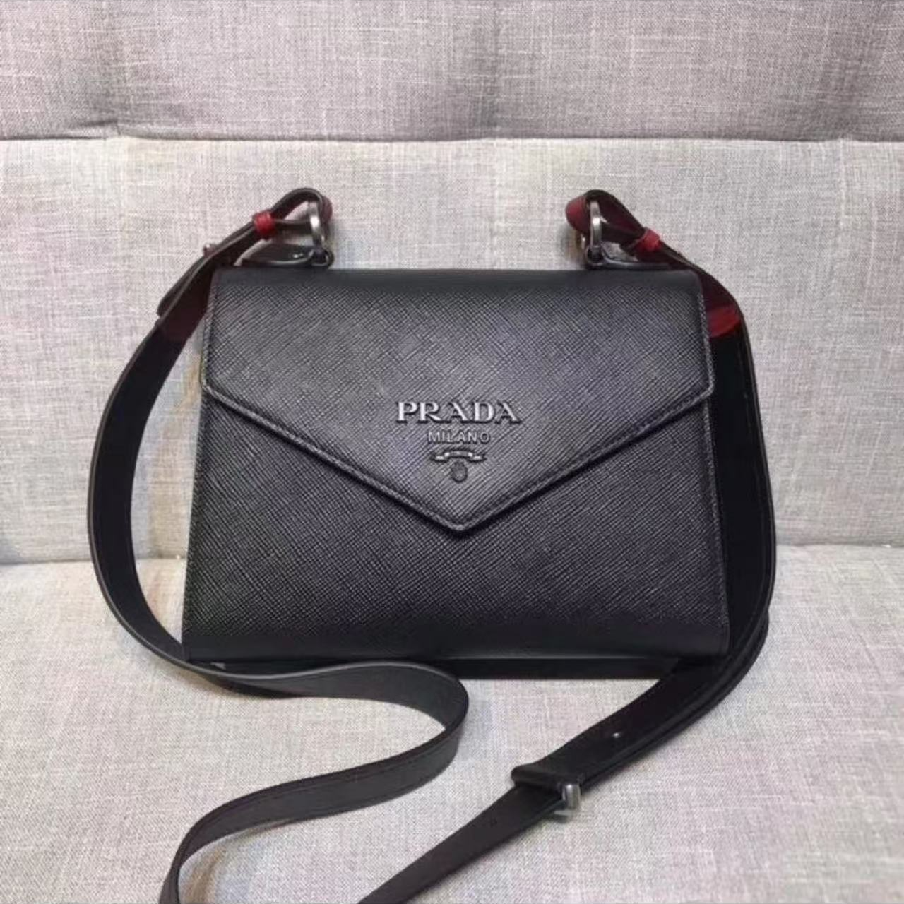 95新 Prada/普拉达 安安/箱包/TYP882512220014