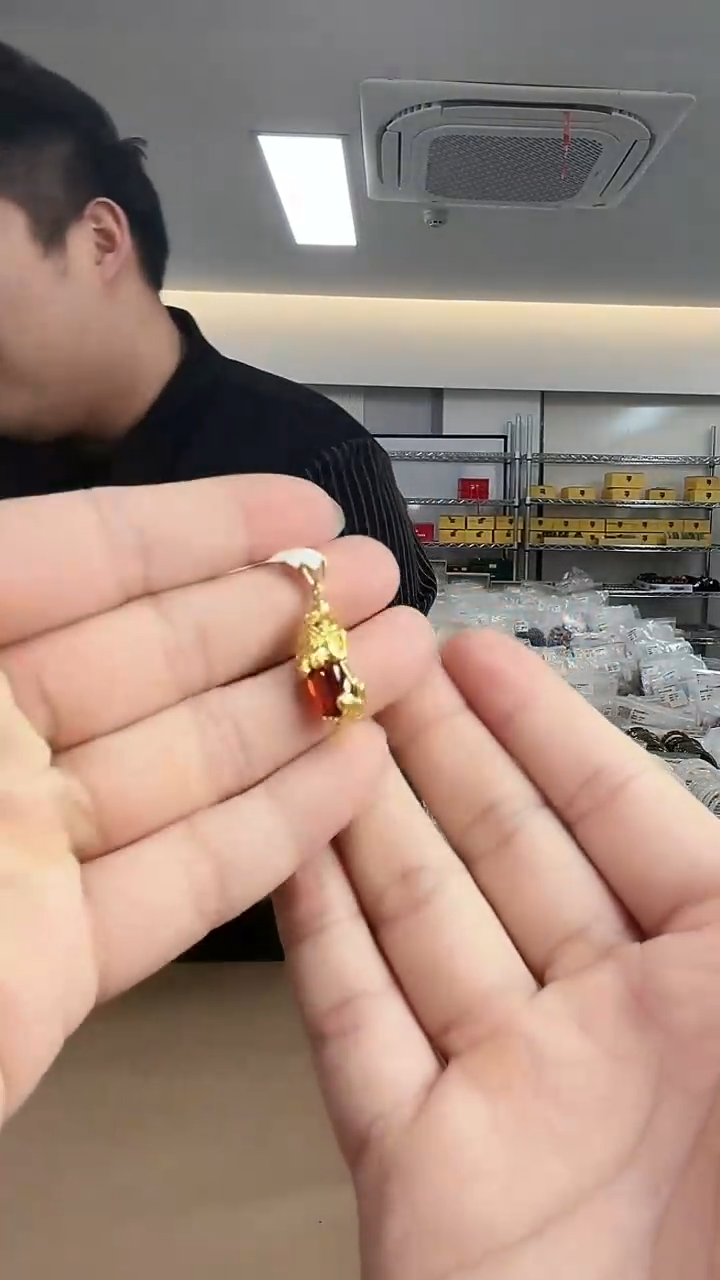 【闪购商品】红宝石红宝石未镶嵌吊坠