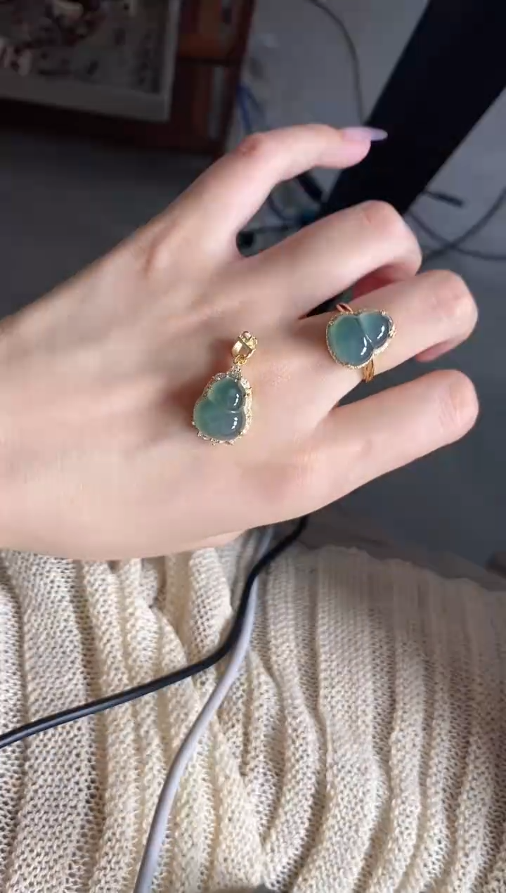 翡翠戒指银S925镶嵌51511