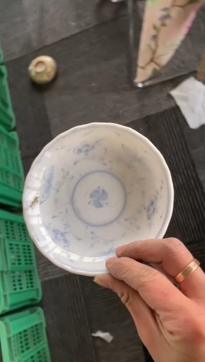 乌****白中古回流  谨慎参拍