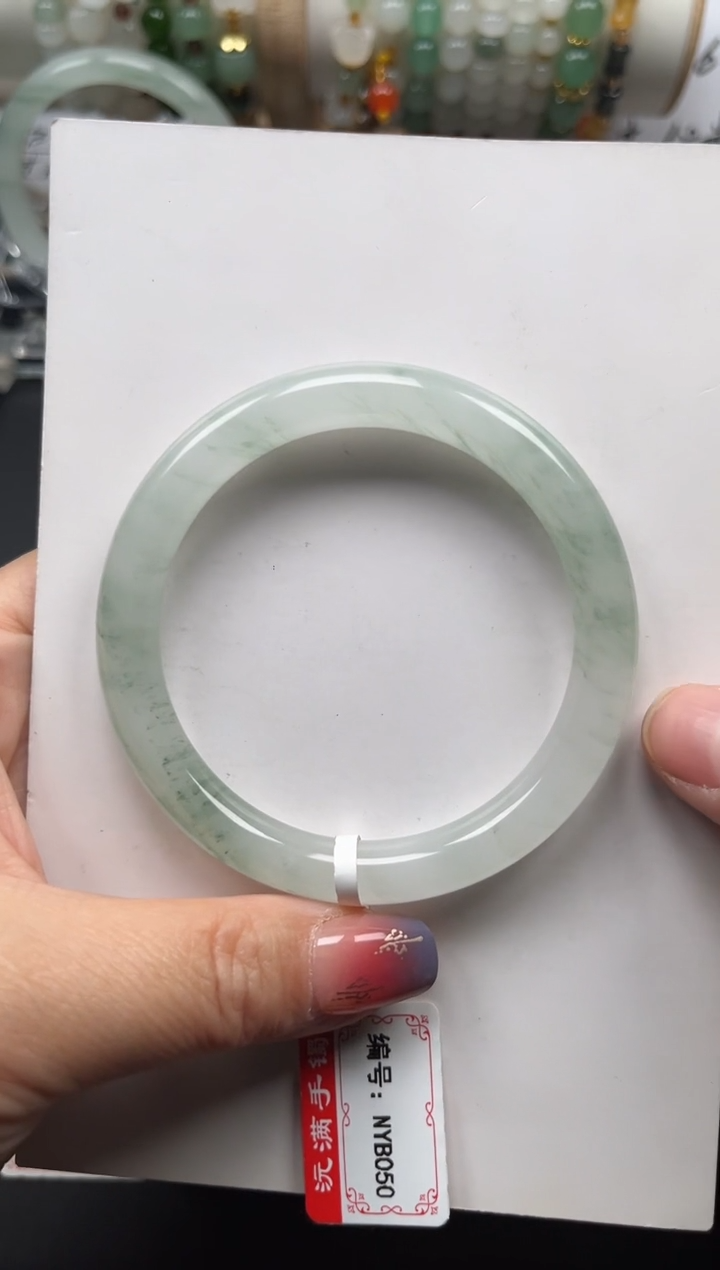 【闪购商品】石英质玉手镯未镶嵌NYB050