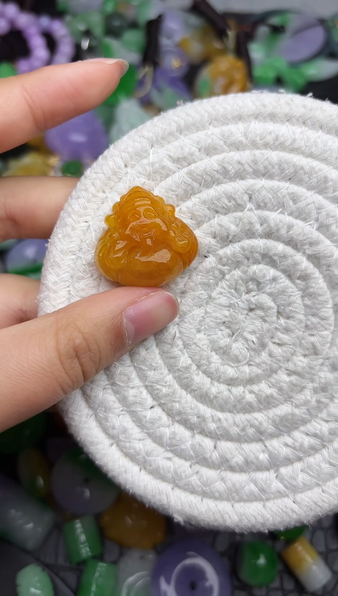 颈饰未镶嵌翡翠缅甸翡翠吊坠